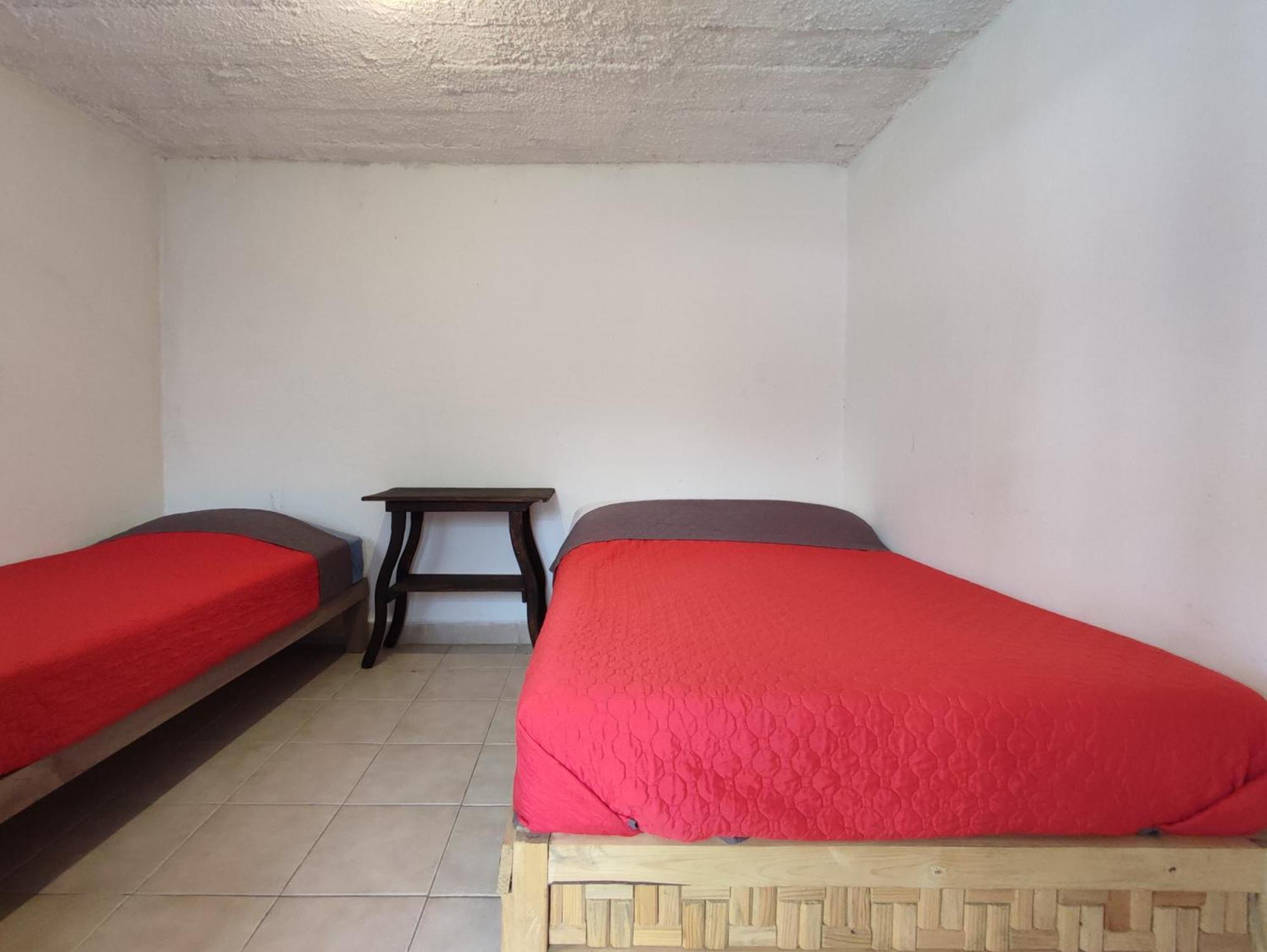 Hostal Ikal San Cristóbal de Las Casas Стая снимка